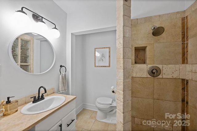 3017 Florida Avenue, Charlotte, NC 28205