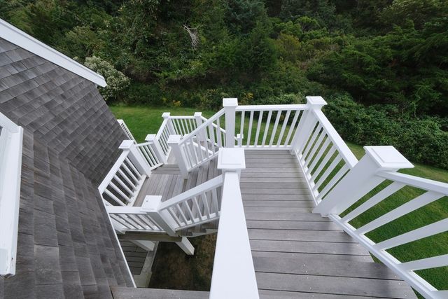 63 Monomoy Rd _, Nantucket, MA 02554