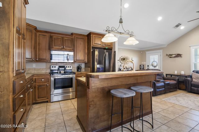 118 Ocho Rios Lane, Scott, LA 70583