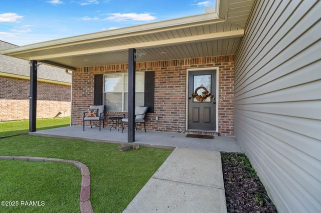 118 Ocho Rios Lane, Scott, LA 70583