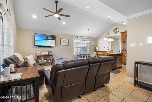 118 Ocho Rios Lane, Scott, LA 70583