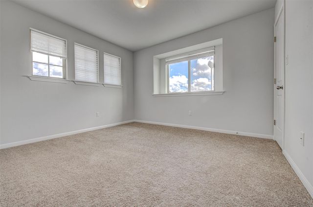 217 Pelican Bay CIR, Kyle, TX 78640