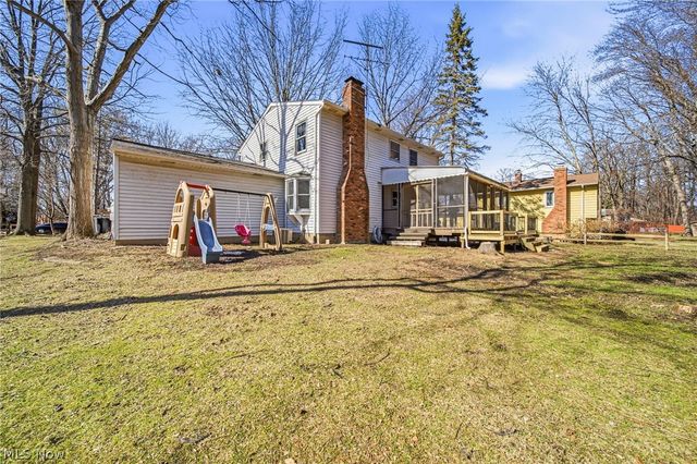 8285 Steeplechase Drive, Mentor, OH 44060