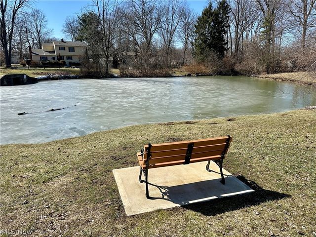 8285 Steeplechase Drive, Mentor, OH 44060