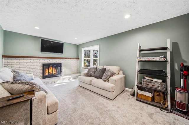 8285 Steeplechase Drive, Mentor, OH 44060