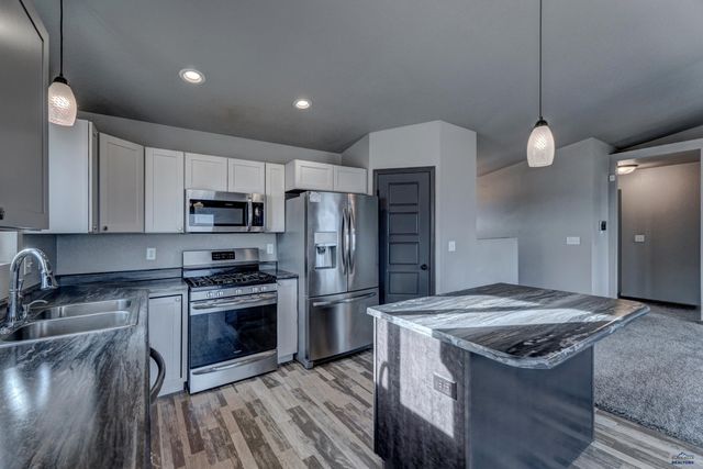 640 BOSWELL BLVD, Box Elder, SD 57719