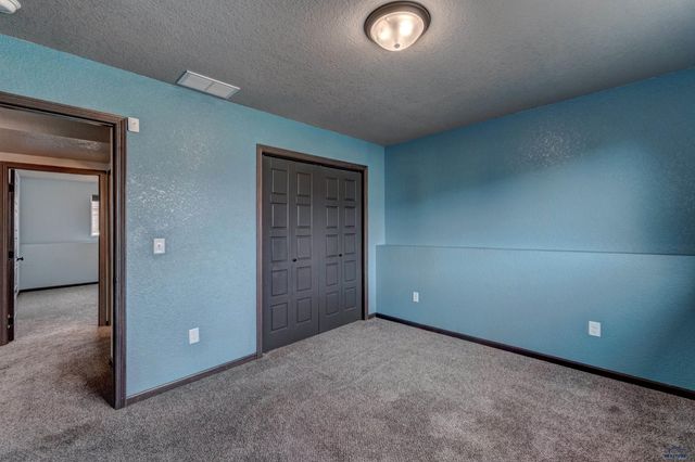 640 BOSWELL BLVD, Box Elder, SD 57719