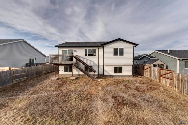 640 BOSWELL BLVD, Box Elder, SD 57719