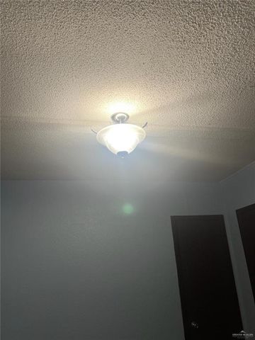 106 -108 S Kansas Street, Weslaco, TX 78596