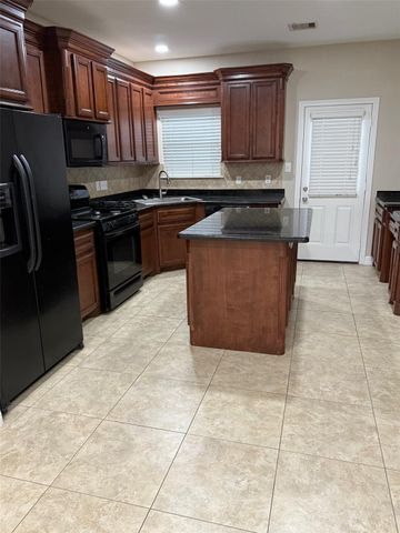 5600 Alvin A Klein Drive 2, Spring, TX 77379