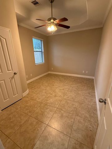 5600 Alvin A Klein Drive 2, Spring, TX 77379