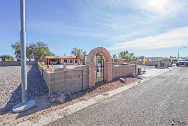 11701 Coyote Wash St, Wellton, AZ 85356