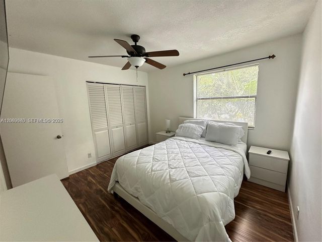 9865 Riverside Drive 9-32, Coral Springs, FL 33071