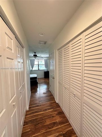 9865 Riverside Drive 9-32, Coral Springs, FL 33071