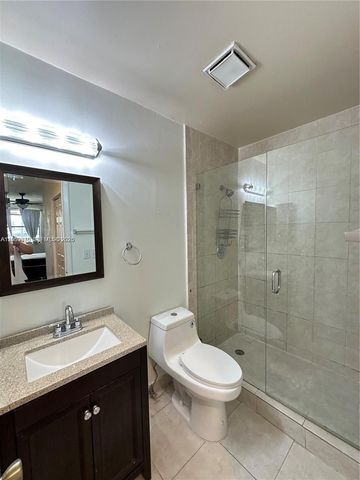 9865 Riverside Drive 9-32, Coral Springs, FL 33071