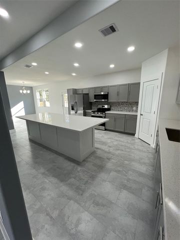 21626 Road 3754, Cleveland, TX 77357