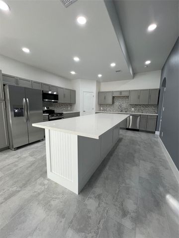 21626 Road 3754, Cleveland, TX 77357