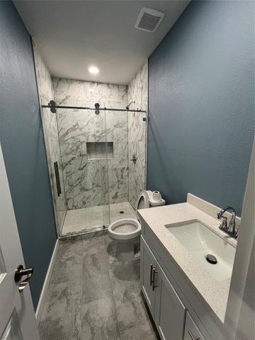 21626 Road 3754, Cleveland, TX 77357