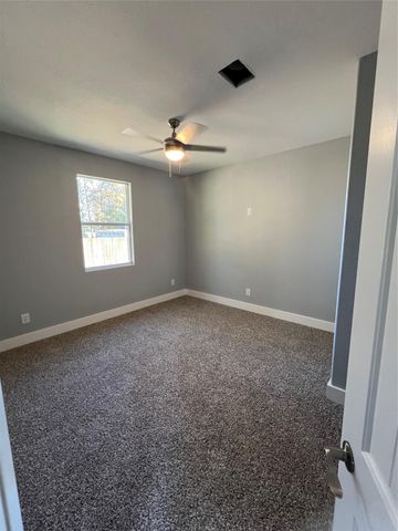 21626 Road 3754, Cleveland, TX 77357