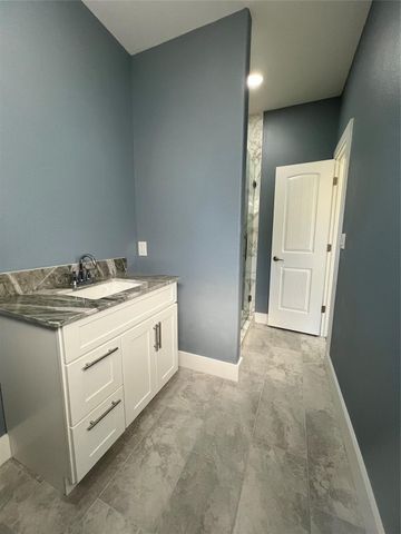 21626 Road 3754, Cleveland, TX 77357