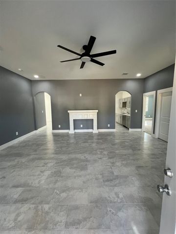 21626 Road 3754, Cleveland, TX 77357