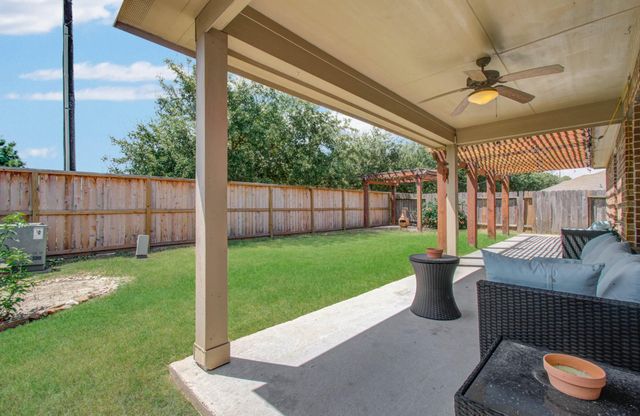 19519 Shelby Ridge Lane, Houston, TX 77073
