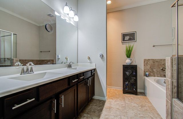 19519 Shelby Ridge Lane, Houston, TX 77073