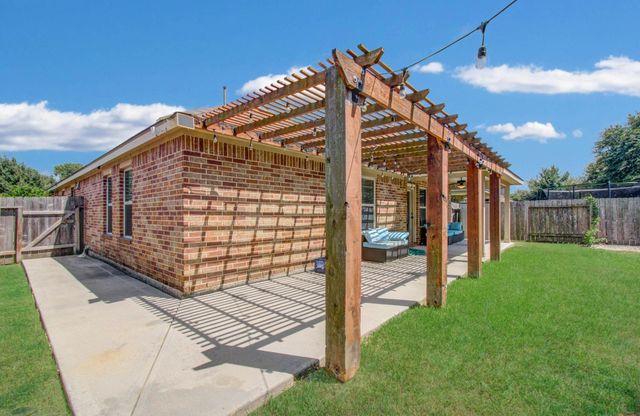 19519 Shelby Ridge Lane, Houston, TX 77073