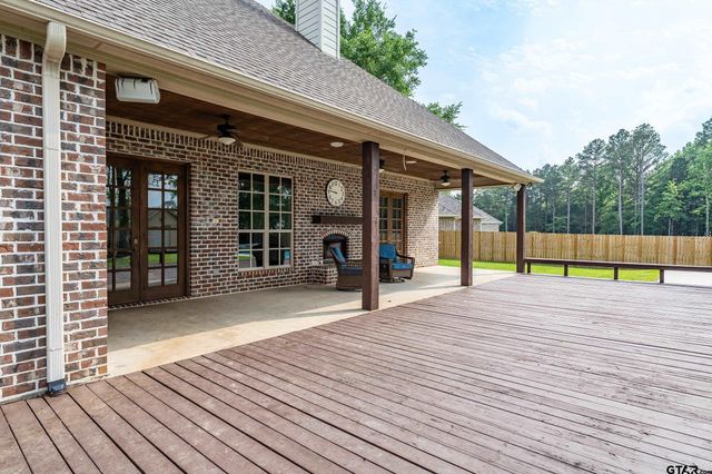 12105 Jazmin Cir, Flint, TX 75762