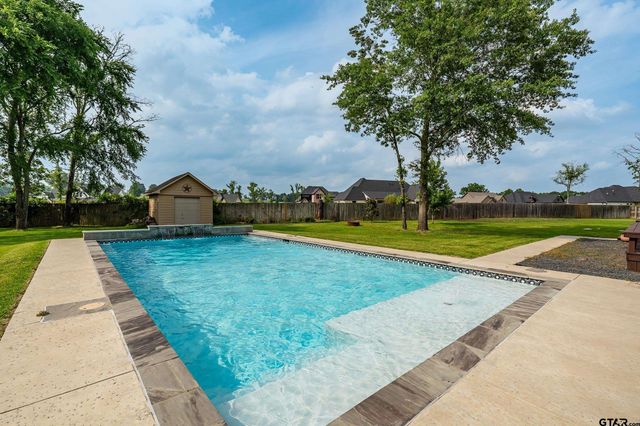 12105 Jazmin Cir, Flint, TX 75762