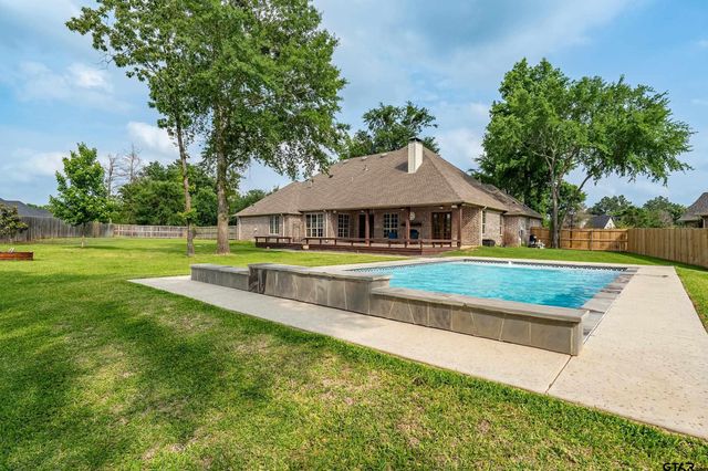 12105 Jazmin Cir, Flint, TX 75762