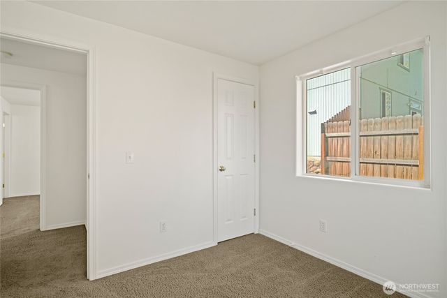 1310 W Virginia Street, Moses Lake, WA 98837