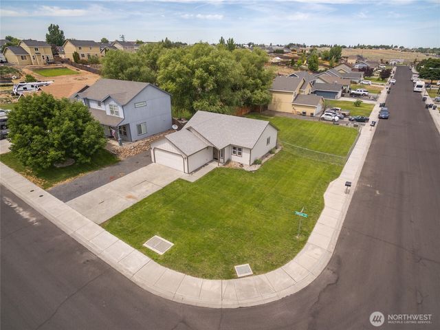 1310 W Virginia Street, Moses Lake, WA 98837