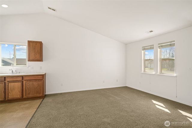 1310 W Virginia Street, Moses Lake, WA 98837