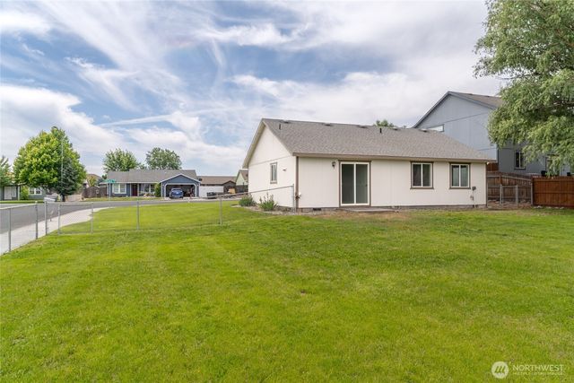 1310 W Virginia Street, Moses Lake, WA 98837
