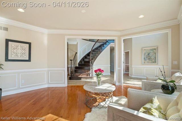 24936 Hadlock Drive, Novi, MI 48374