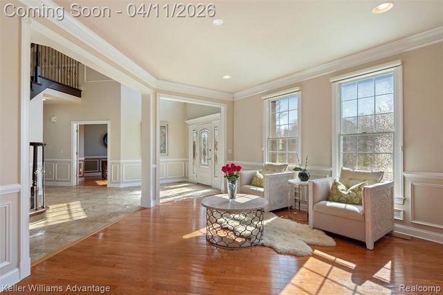24936 Hadlock Drive, Novi, MI 48374