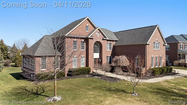 24936 Hadlock Drive, Novi, MI 48374