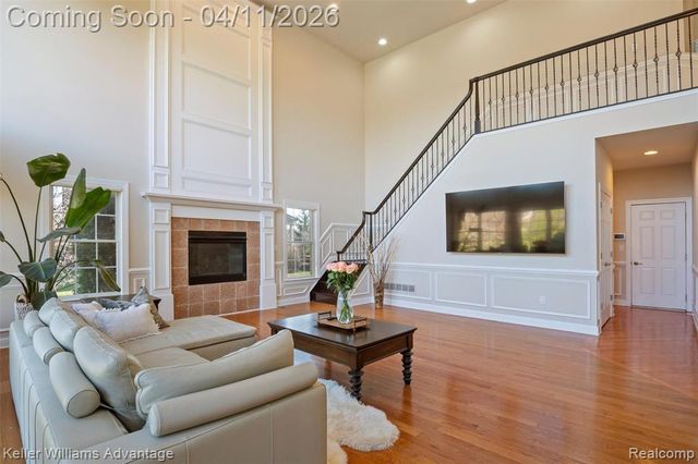 24936 Hadlock Drive, Novi, MI 48374