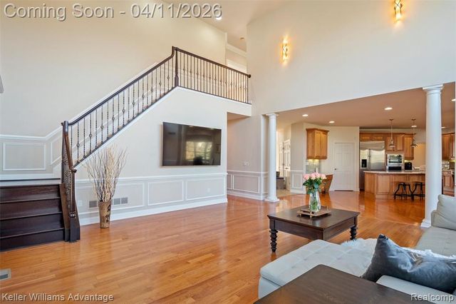 24936 Hadlock Drive, Novi, MI 48374