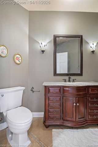 24936 Hadlock Drive, Novi, MI 48374
