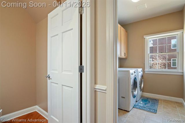 24936 Hadlock Drive, Novi, MI 48374