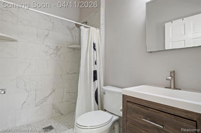 24936 Hadlock Drive, Novi, MI 48374