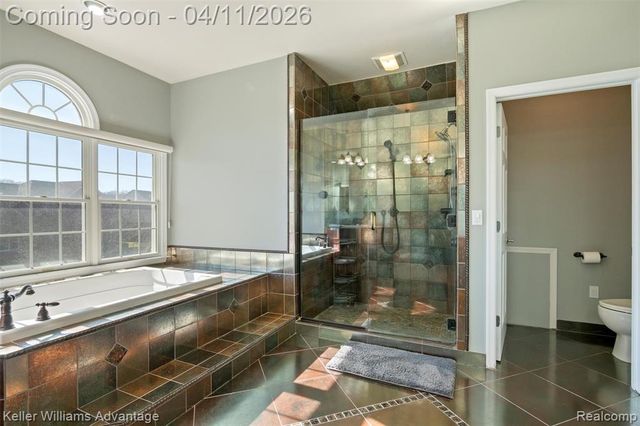 24936 Hadlock Drive, Novi, MI 48374