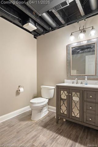 24936 Hadlock Drive, Novi, MI 48374