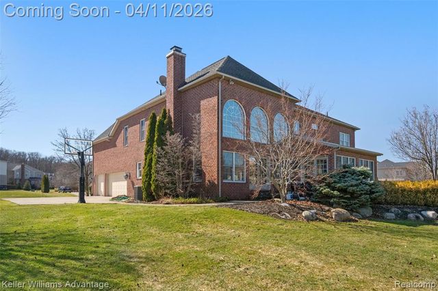 24936 Hadlock Drive, Novi, MI 48374