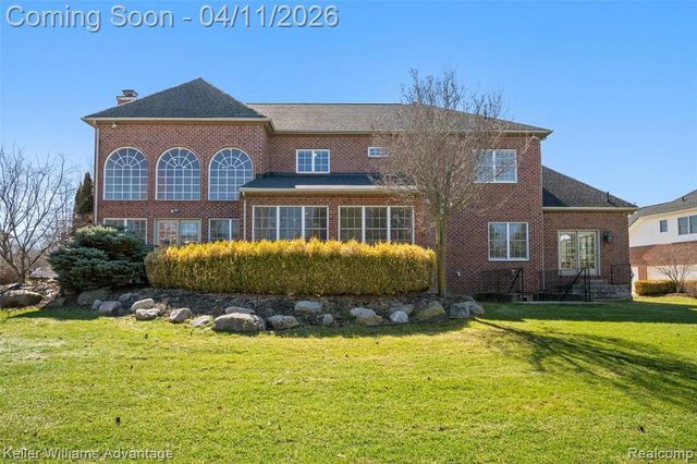 24936 Hadlock Drive, Novi, MI 48374