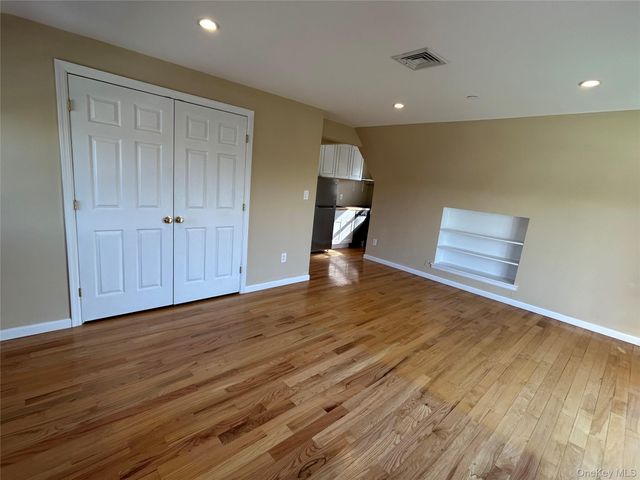 631 W Market Street 2, Long Beach, NY 11561