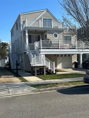 631 W Market Street 2, Long Beach, NY 11561