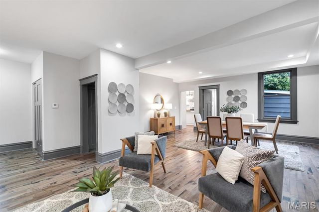 2118 McCausland Avenue, St Louis, MO 63143